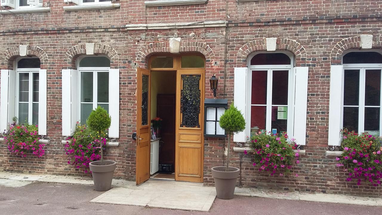 La Ferme En Ville Bernay  Exteriör bild